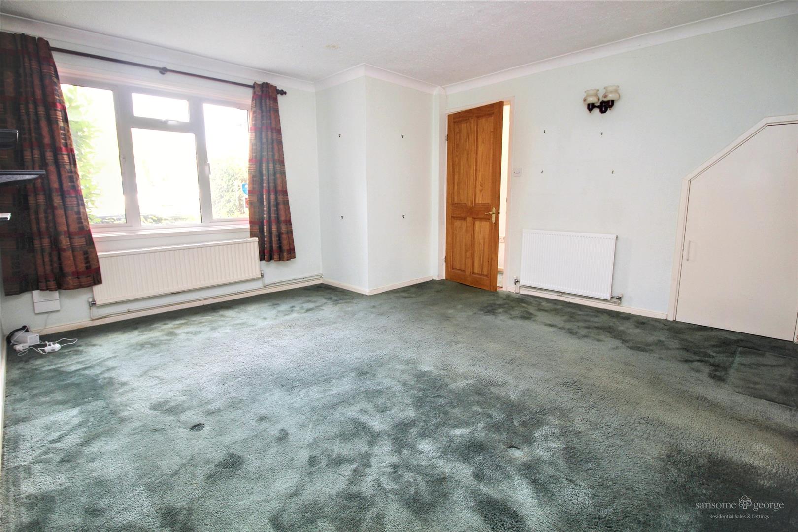 Bensgrove Close, Woodcote, Reading